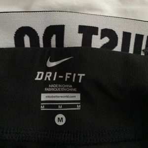 Back Bootcut Nike Leggings